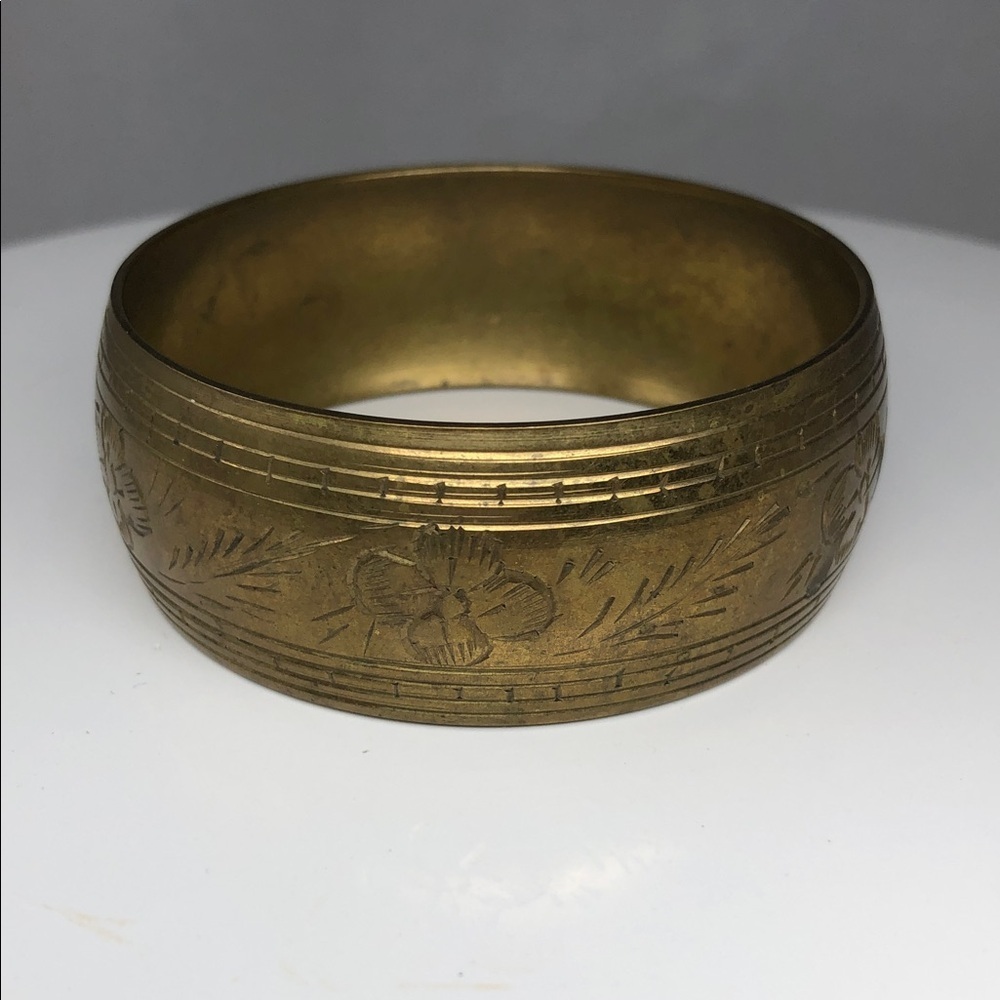 Vintage Indian Elephant Ganesh Floral Engraved Patina Brass Cuff Bangle